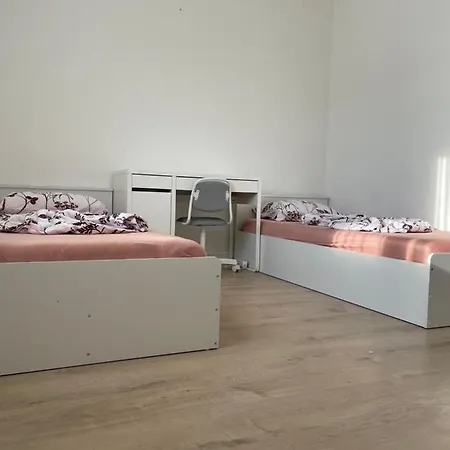 Malena Apartman